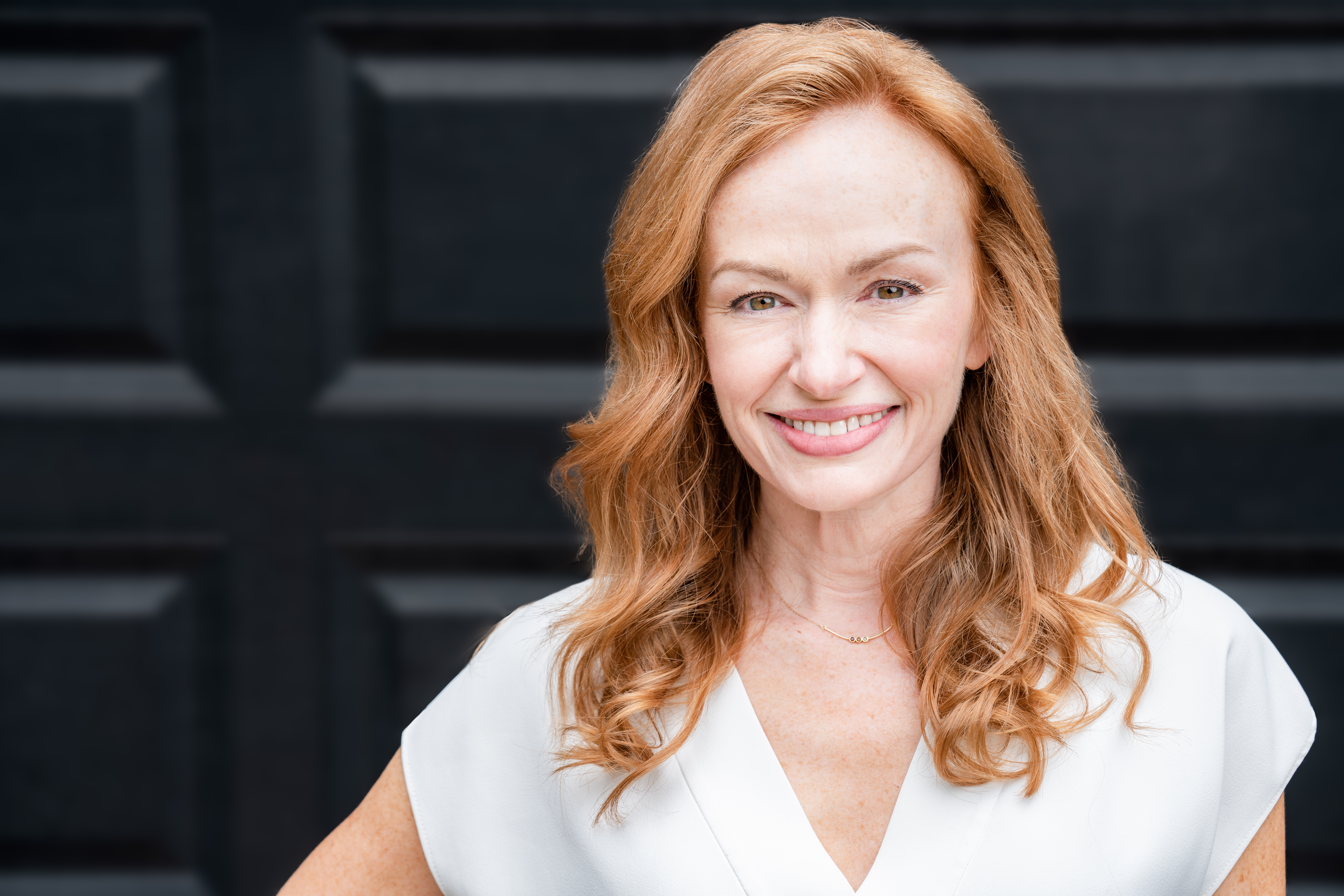 Gretchen Hall headshot